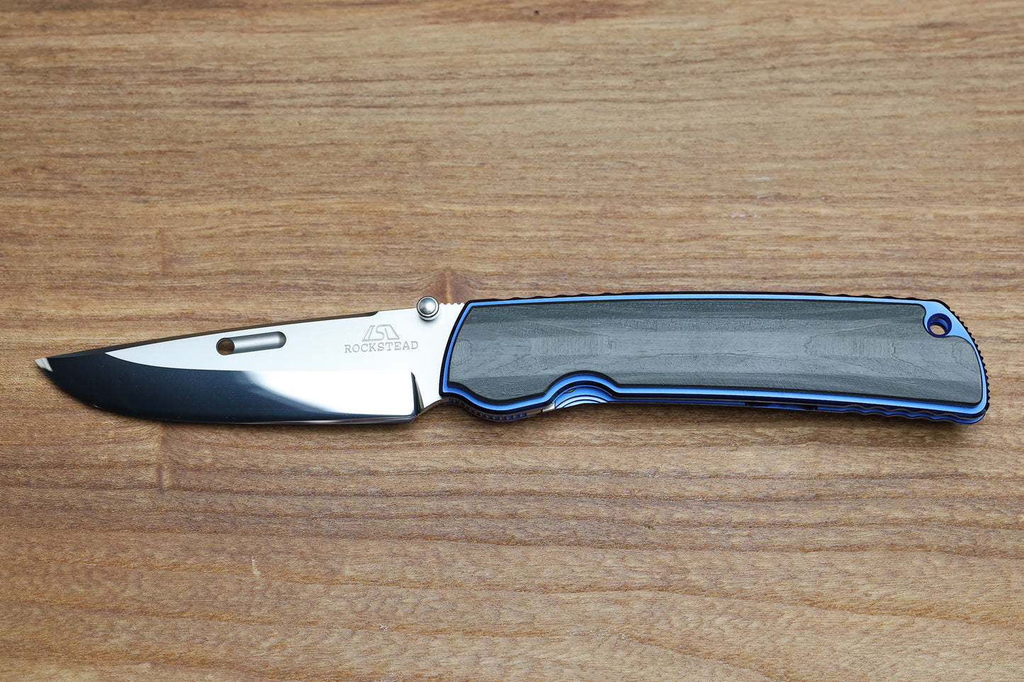 ROCKSTEAD HIGO II X-CF-ZDP (BL)