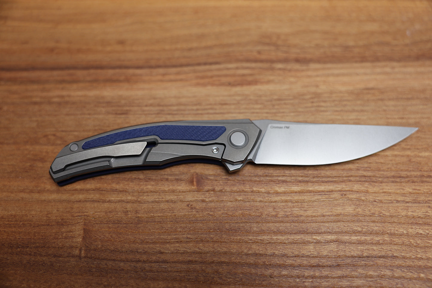 SHIROGOROV URSUS QUANTIUM – CROMAX PM BLADE – DARK BLUE G10 HANDLE – MRBS