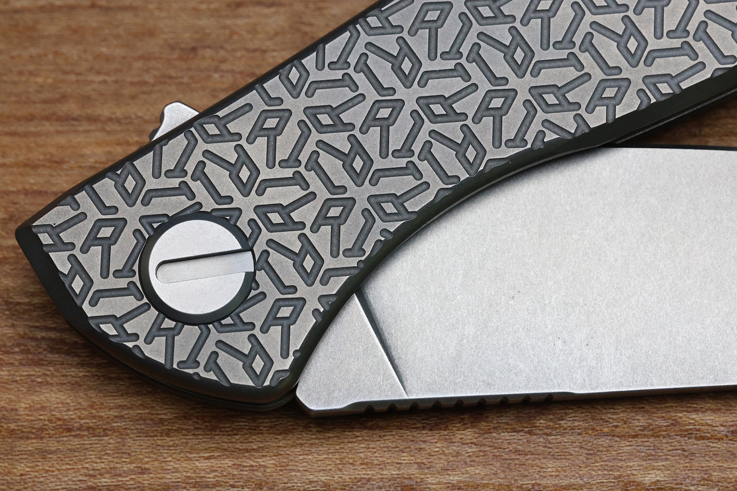 SHIROGOROV NEON R1P - TITANIUM HANDLE - ELMAX BLADE - MRBS