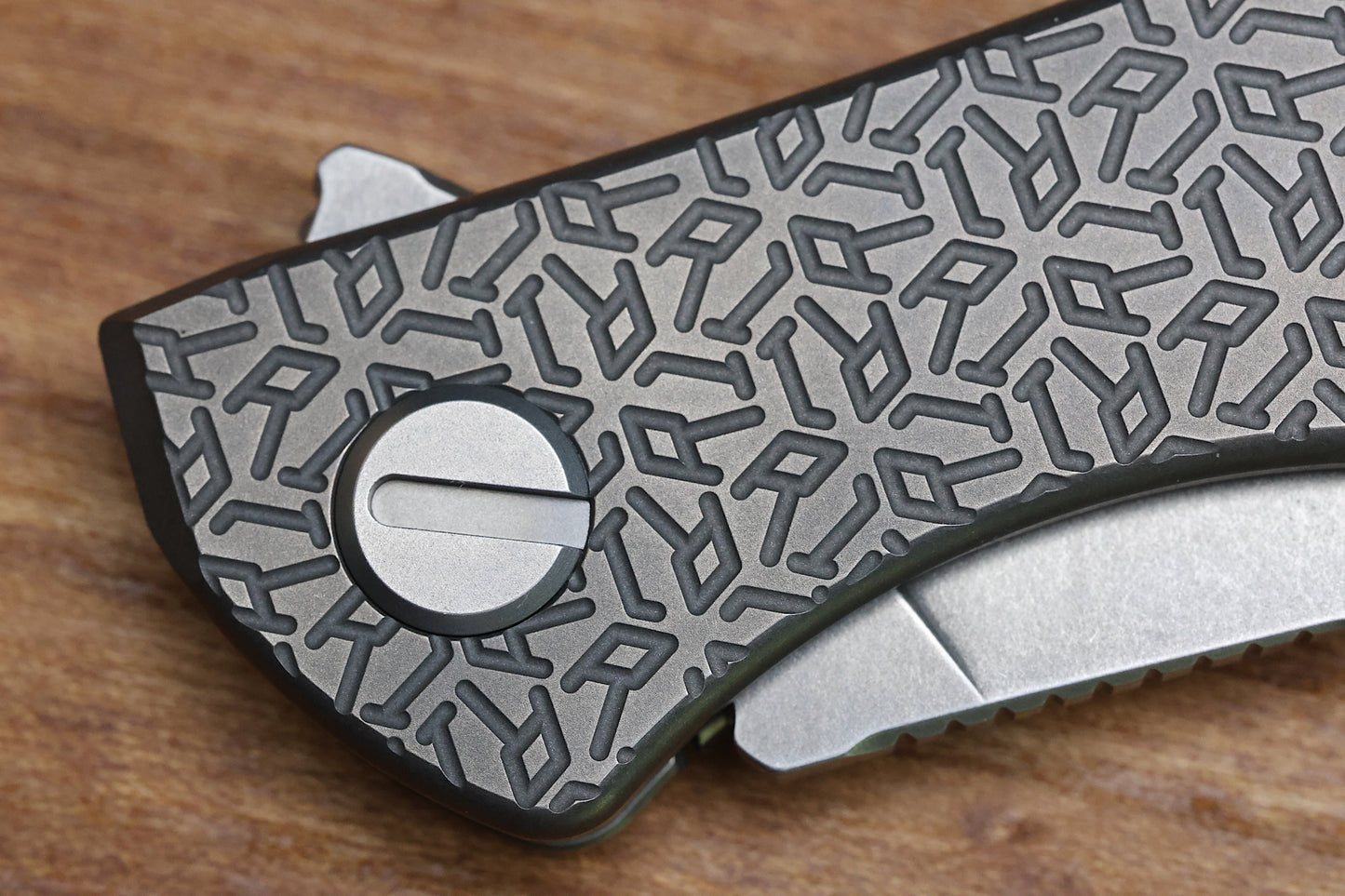 SHIROGOROV NEON R1P - TITANIUM HANDLE - ELMAX BLADE - MRBS
