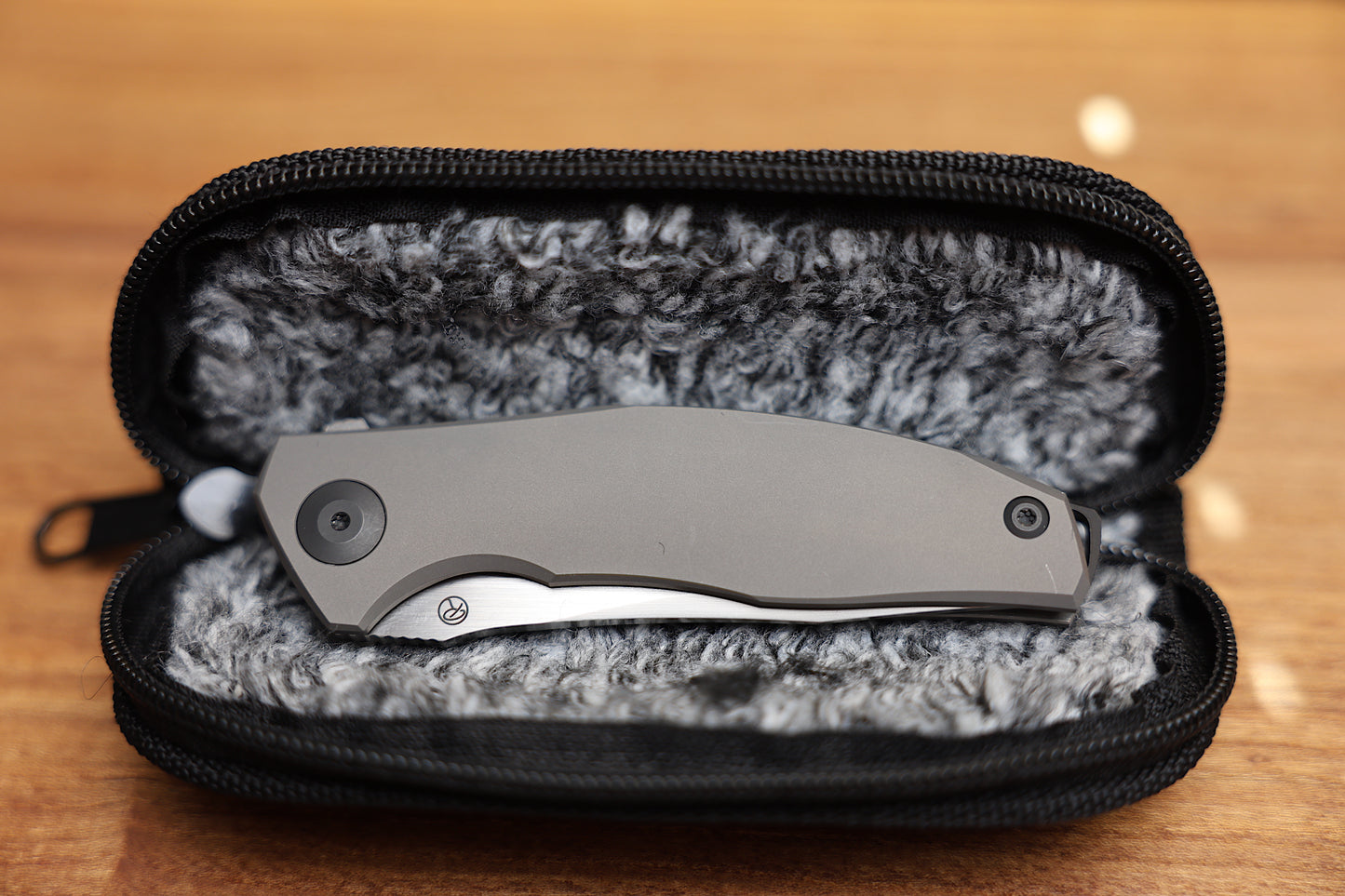 RECONNAISSANCE ADZIN FLIPPER – BLASTED W/ SATIN FLATS M390 BLADE – BLASTED TITANIUM HANDLE W/ BLACK ACCENTS