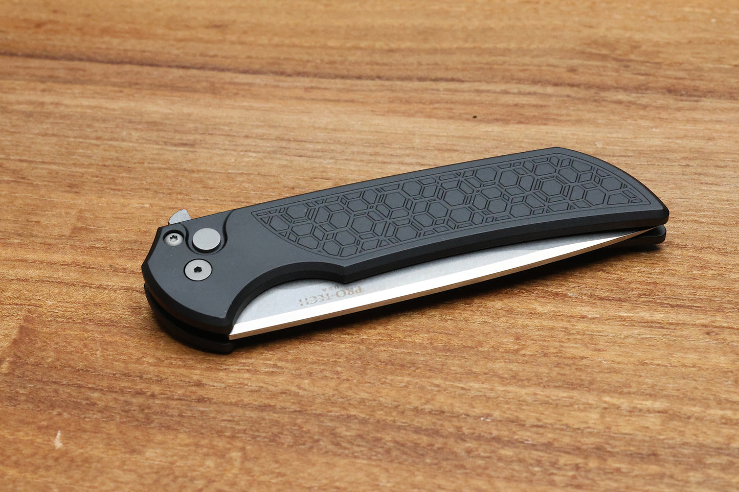 PRO-TECH MORDAX GRIDLOCK BLACK HANDLE & STONEWASH MAGNACUT MX105 GRIDLOCK