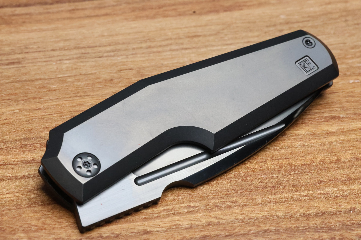 CUSTOM KNIFE FACTORY GTK ELEMENTAK W/ DLC TITANIUM HANDLES & DLC M398