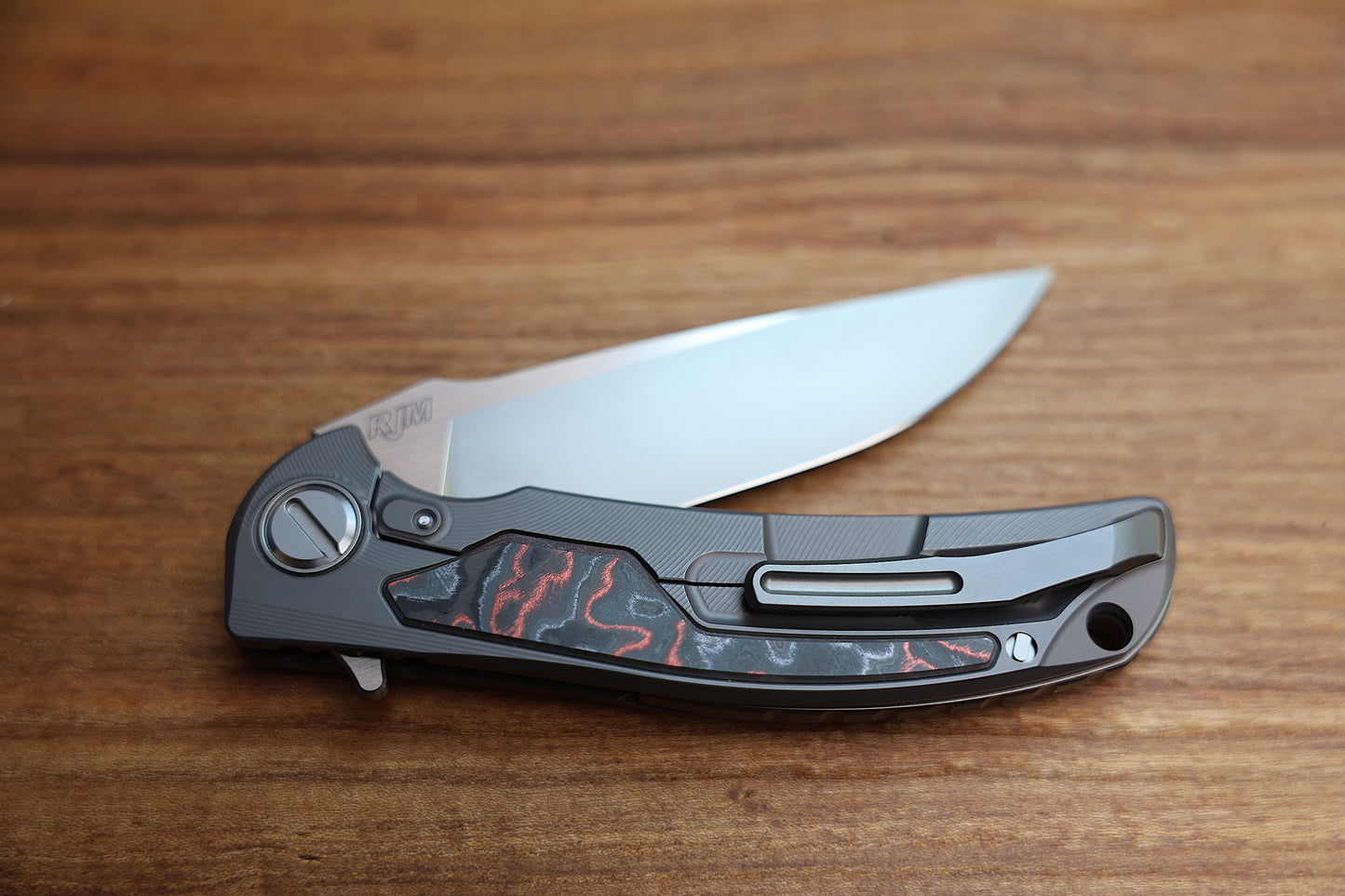 SHIROGOROV “LIMITED EDITION” RJ MARTIN DESIGN MOLTEN OVERKILL – MAGNACUT BLADE – TITANIUM HANDLE W/ LAVA & ASH CARBOTI INLAYS – SRRBS