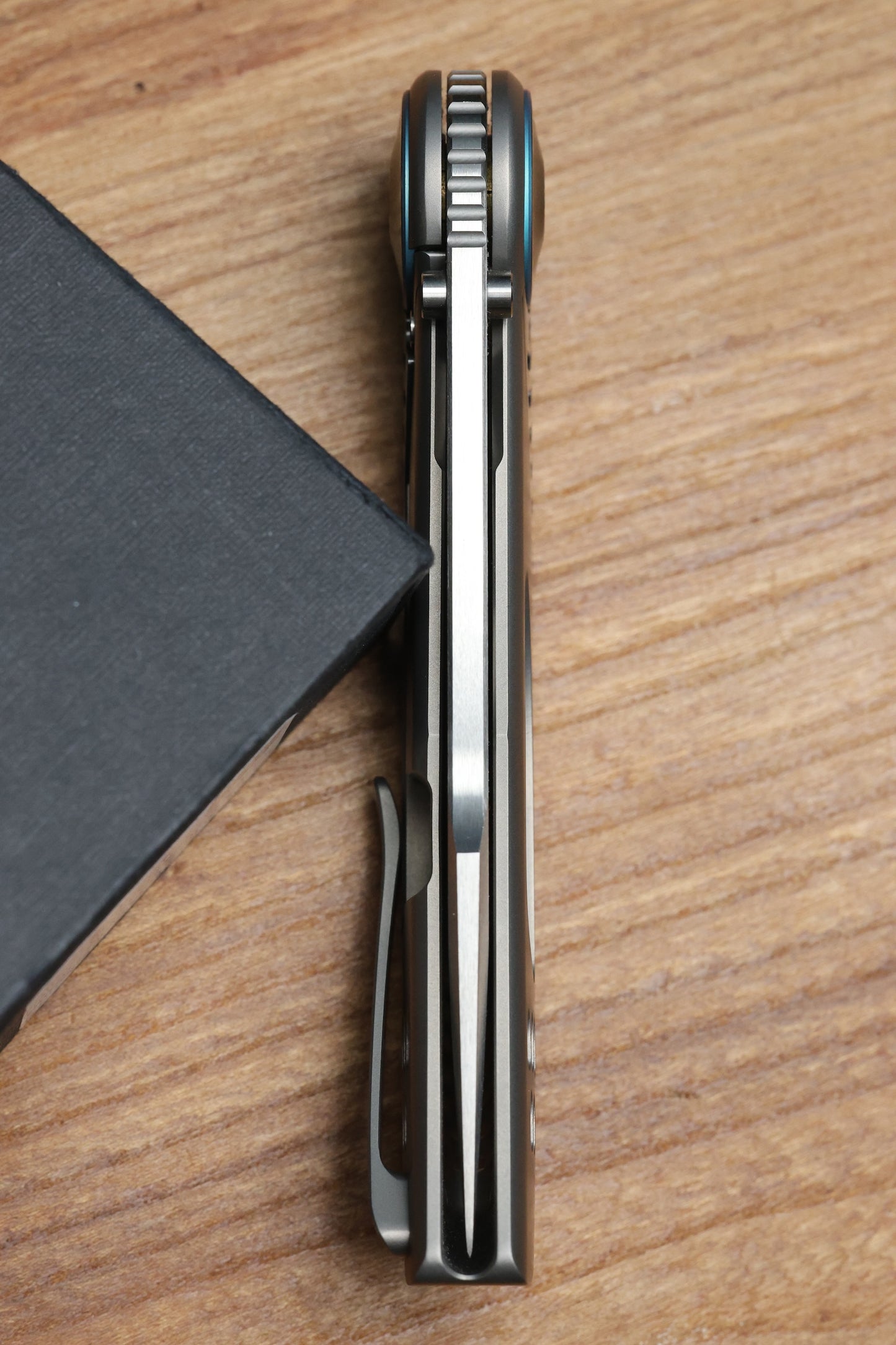 REATE KNIVES GTR TITANIUM INTEGRAL BEAD BLAST W/ ZIRCONIUM ACCENTS & HAND SATIN M390 (PREOWNED)