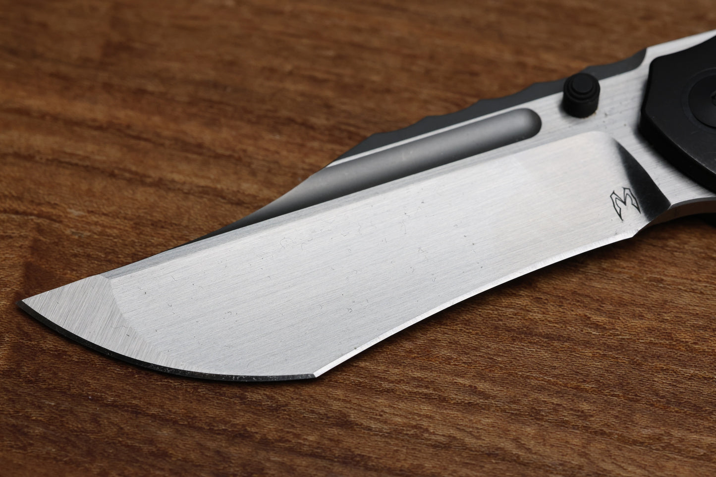 MERRIKEN KNIVES MINI ULTIMATUM - HAND RUB MAGNACUT BLADE GRIND NO. 2 - GREEN TECHNOCARBO/BLACK PVD TITANIUM (PREOWNED)