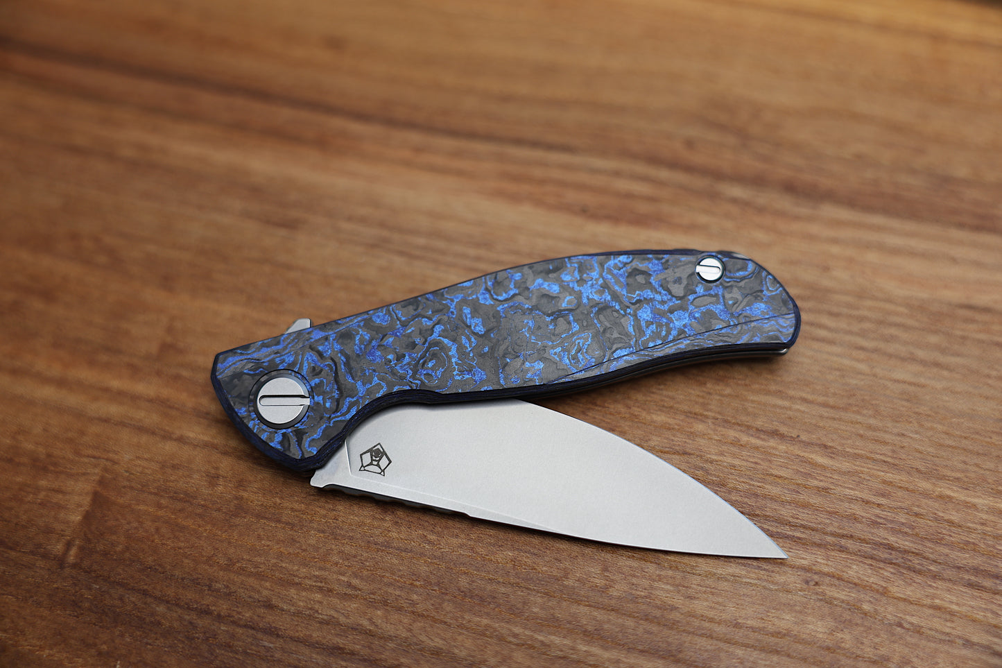 SHIROGOROV HATI GEN 3 – M390 BLADE – BLUE TECHNOCARBO – MRBS