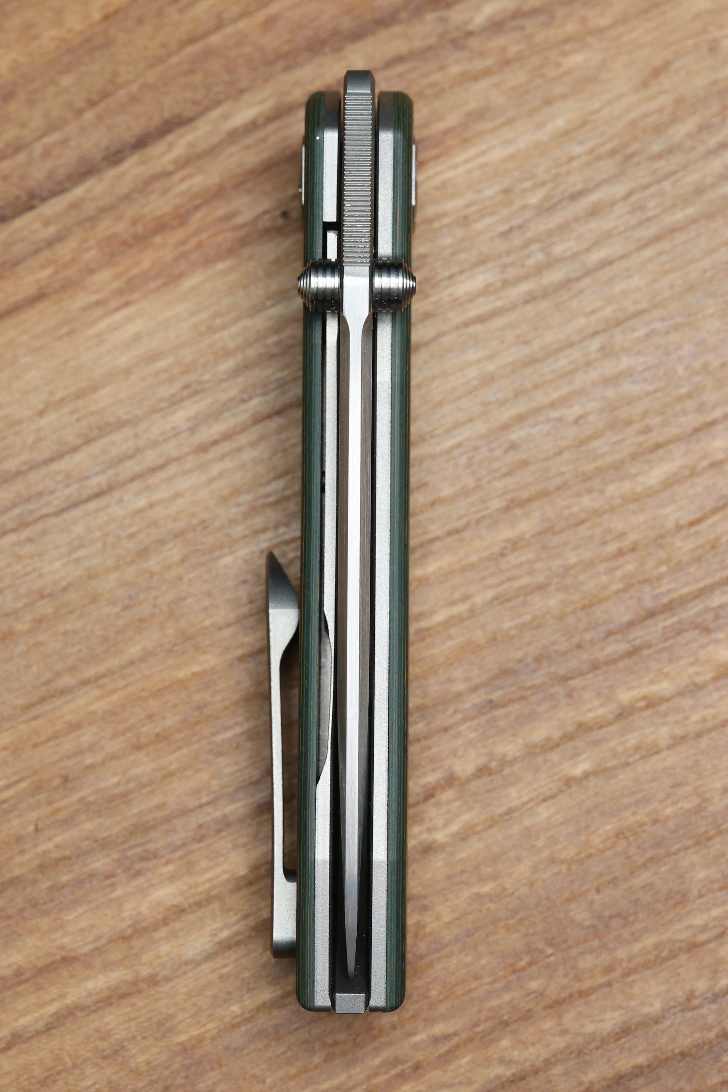 SHARKNIVCO WAKA V4.9 GREEN CAMOQUARTZ LINER LOCK RWL34 HAND SATIN BLADE