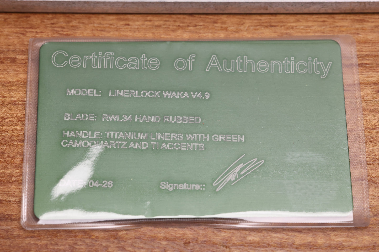 SHARKNIVCO WAKA V4.9 GREEN CAMOQUARTZ LINER LOCK RWL34 HAND SATIN BLADE