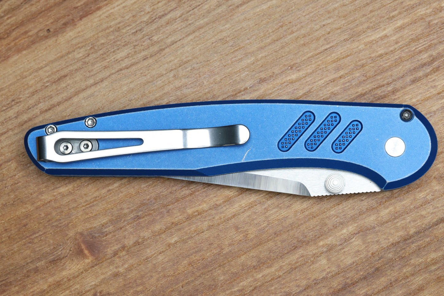 PRO-TECH PEACE NEIGHBOR AVALON BUTTON LOCK BATTLE FROST 4.25 DROP POINT & SHARPENER ENTHUSIANT COMBO EXCLUSIVE 001