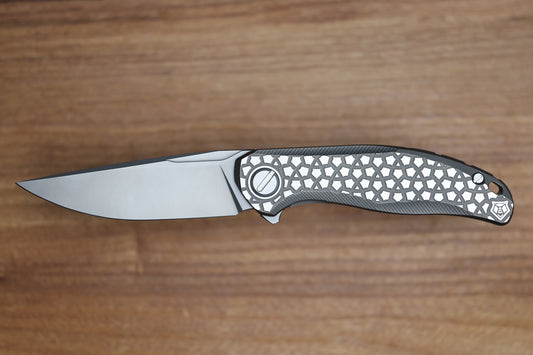 SHIROGOROV STELLAR BEAR PATTERN – TITANIUM HANDLE – M390 BLADE – MRBS