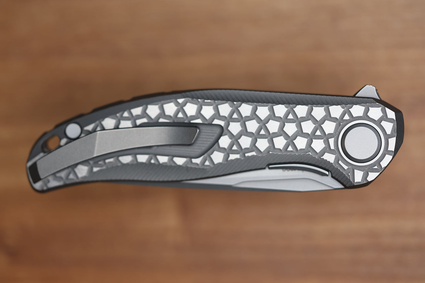SHIROGOROV STELLAR BEAR PATTERN – TITANIUM HANDLE – M390 BLADE – MRBS