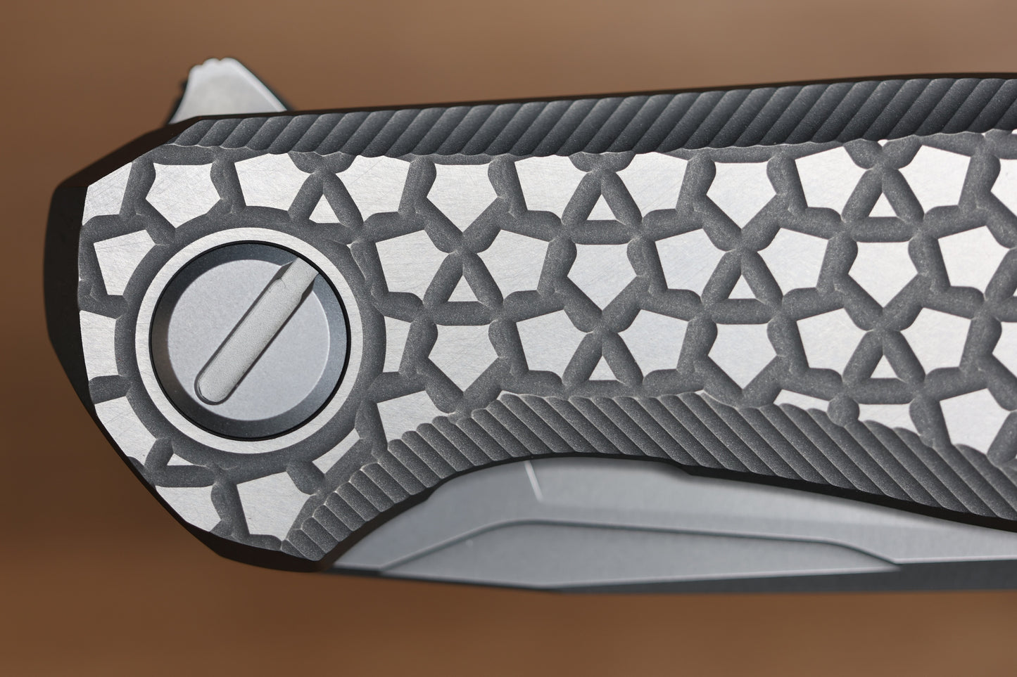 SHIROGOROV STELLAR BEAR PATTERN – TITANIUM HANDLE – M390 BLADE – MRBS