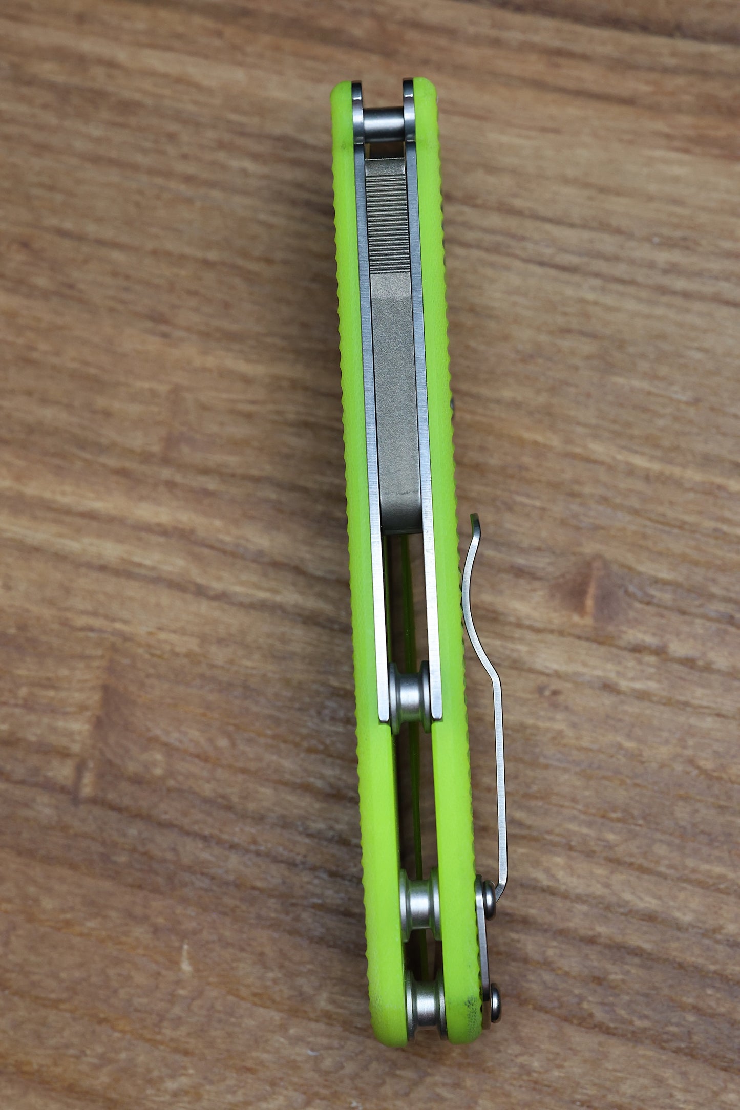 DEMKO KNIVES MG AD20 W/ DAY GLOW G10 HANDLES & MAGNACUT CLIP POINT
