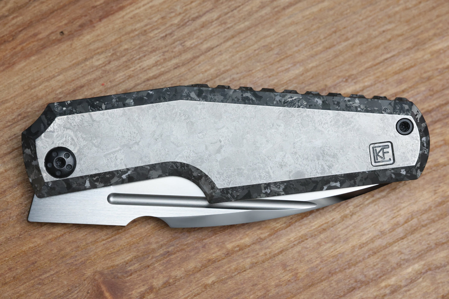 CUSTOM KNIFE FACTORY ELEMENTAK - M398 BLADE - CRYSTALTI HANDLE (THOMAS GONY DESIGN)