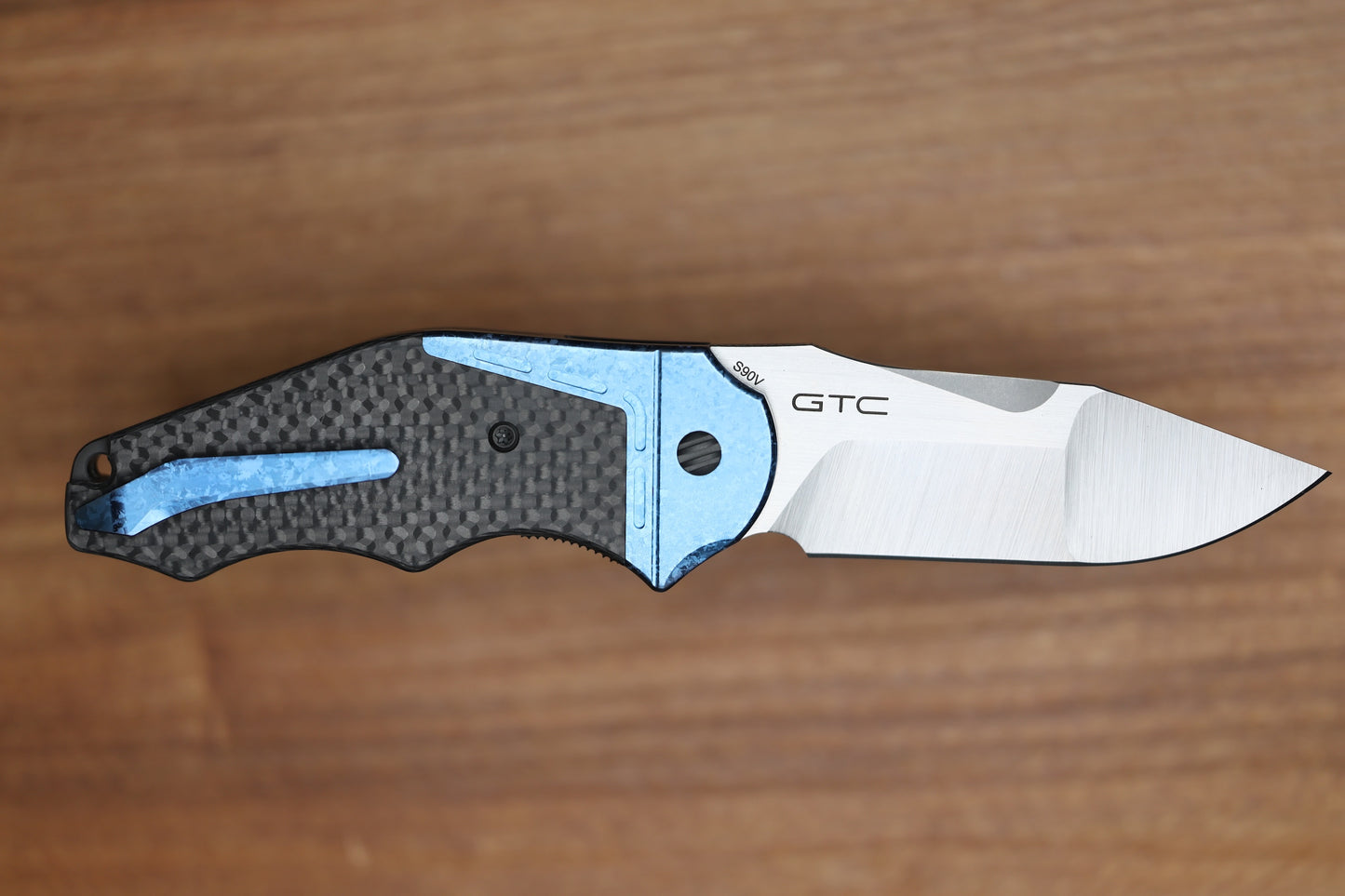 YAN's GTC CABOT CARBON FIBER BLUE CRYSTALIZED TITANIUM HANDLE S90V BLADE