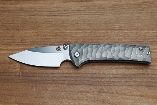 CHAVES KNIVES SCAPEGOAT STREET FULL ROCKED TITANIUM STONEWASH 3.5" M390 BELT SATIN