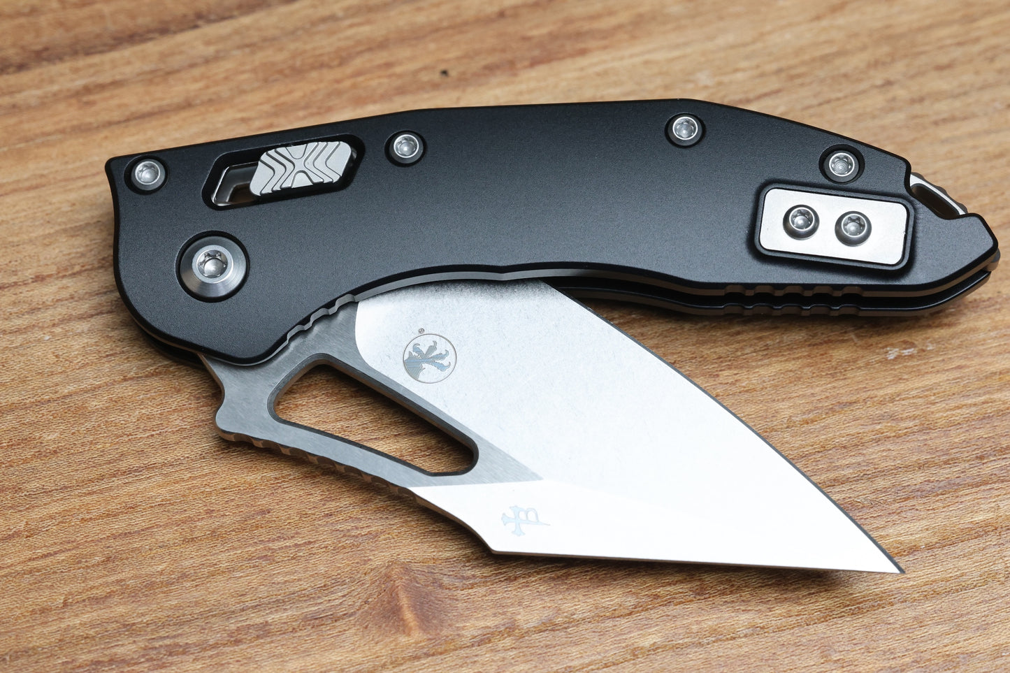 MICROTECH KNIVES MANUAL M-STITCH RAM LOK BLACK SMOOTH ALUMINUM HANDLES & STONEWASH M390MK 169MRL-10