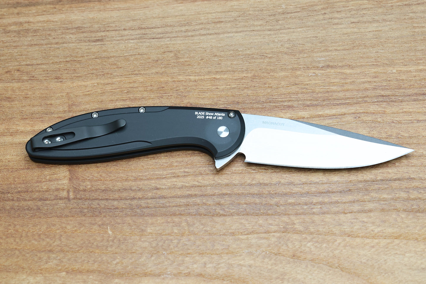 PRO-TECH CAMBRIA MANUAL BLACK ALUMINUM HANDLES W/ TECHNOCARBO TEAL INLAY & MAGNACUT BSA25.CAMBRIA.1