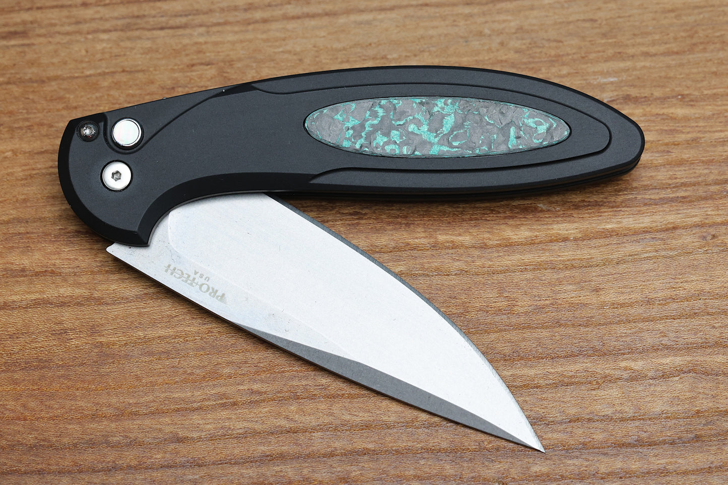 PRO-TECH CAMBRIA MANUAL BLACK ALUMINUM HANDLES W/ TECHNOCARBO TEAL INLAY & MAGNACUT BSA25.CAMBRIA.1