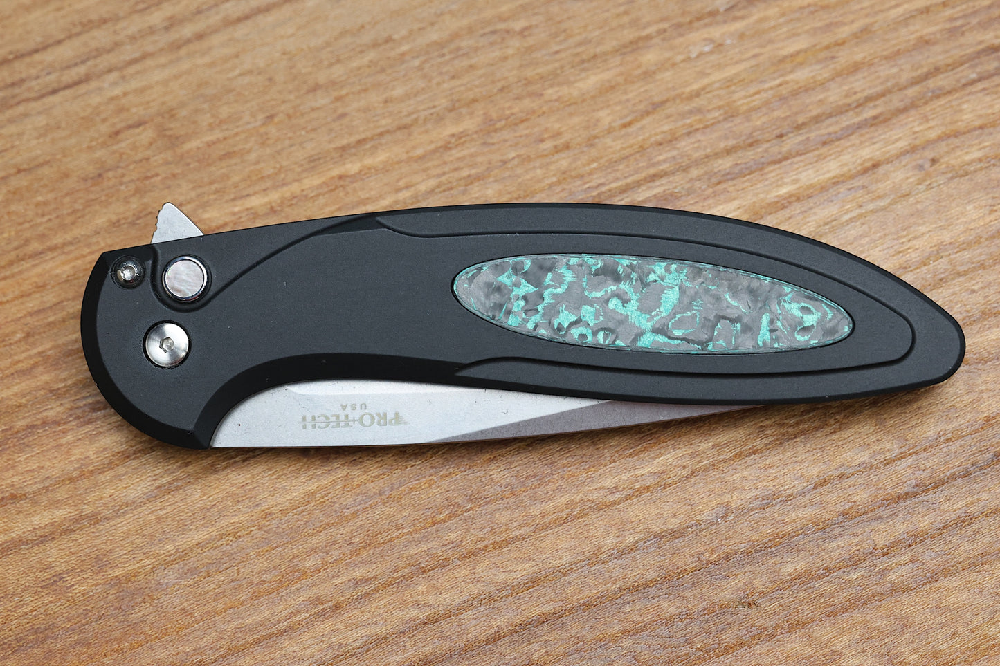 PRO-TECH CAMBRIA MANUAL BLACK ALUMINUM HANDLES W/ TECHNOCARBO TEAL INLAY & MAGNACUT BSA25.CAMBRIA.1