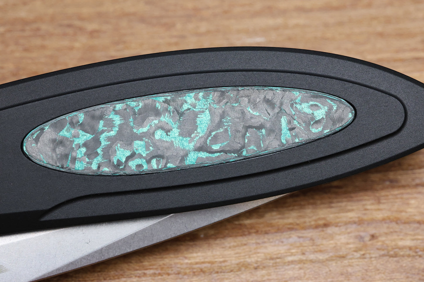PRO-TECH CAMBRIA MANUAL BLACK ALUMINUM HANDLES W/ TECHNOCARBO TEAL INLAY & MAGNACUT BSA25.CAMBRIA.1