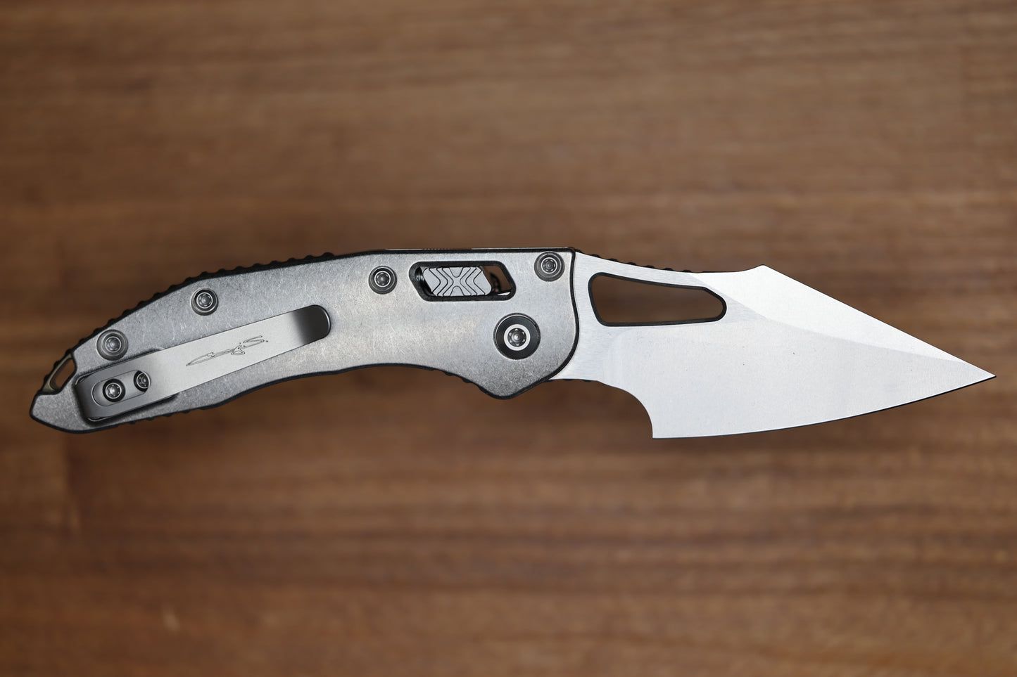 MARFIONE SELECT MANUAL M-STITCH RAM LOK SLAB SIDE TITANIUM HANDLES W/ BRONZE ACCENTS & STONEWASH M390MK 169MRL-10MS1