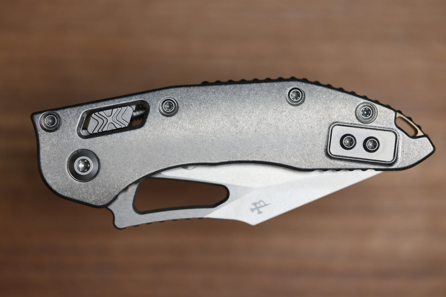 MARFIONE SELECT MANUAL M-STITCH RAM LOK SLAB SIDE TITANIUM HANDLES W/ BRONZE ACCENTS & STONEWASH M390MK 169MRL-10MS1