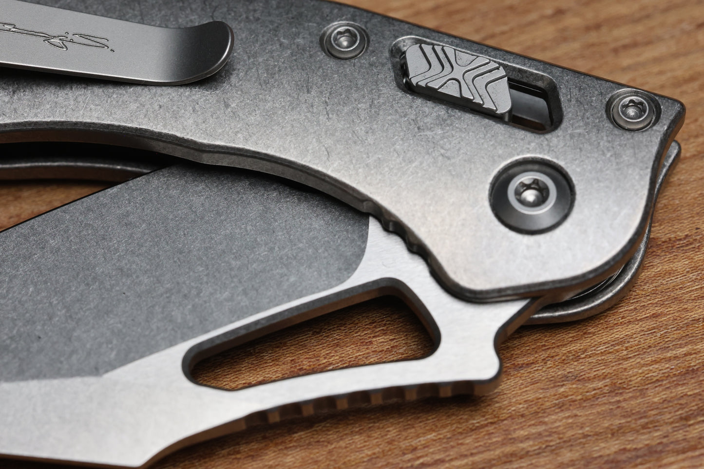 MARFIONE SELECT MANUAL M-STITCH RAM LOK SLAB SIDE TITANIUM HANDLES W/ BRONZE ACCENTS & STONEWASH M390MK 169MRL-10MS1