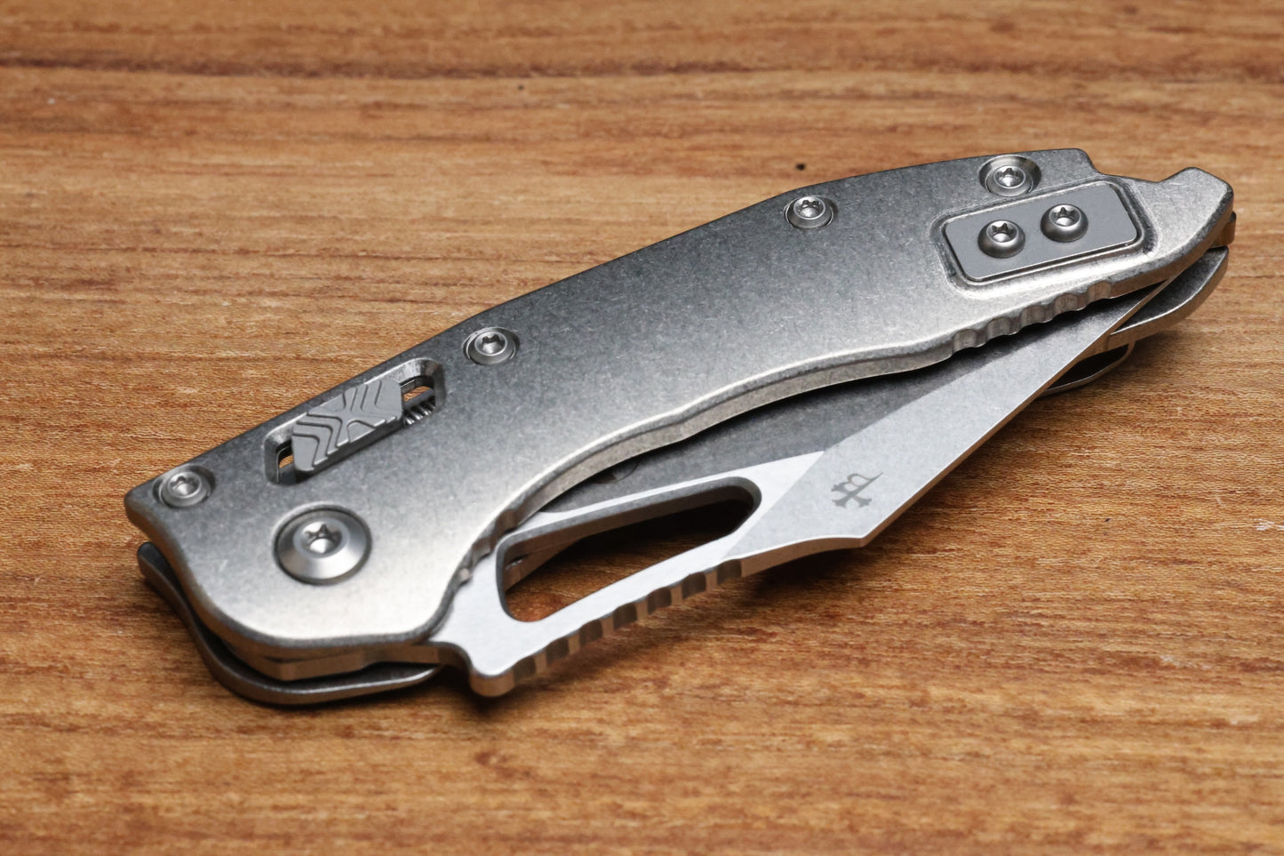 MARFIONE SELECT MANUAL M-STITCH RAM LOK SLAB SIDE TITANIUM HANDLES W/ BRONZE ACCENTS & STONEWASH M390MK 169MRL-10MS1