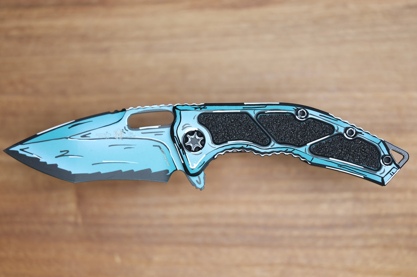 HERETIC KNIVES MEDUSA MANUAL TURQUOISE CEL SHADE W/ MAGNACUT RECURVE H010-CS-TQ