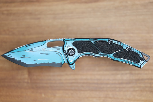 HERETIC KNIVES MEDUSA MANUAL TURQUOISE CEL SHADE W/ MAGNACUT RECURVE H010-CS-TQ