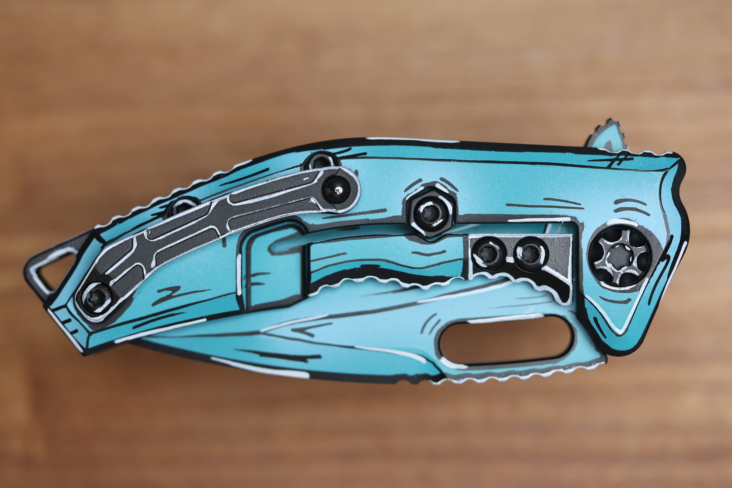 HERETIC KNIVES MEDUSA MANUAL TURQUOISE CEL SHADE W/ MAGNACUT RECURVE H010-CS-TQ