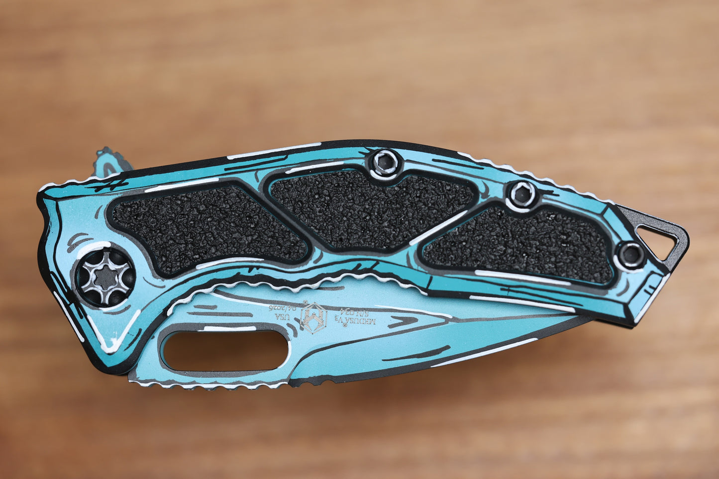 HERETIC KNIVES MEDUSA MANUAL TURQUOISE CEL SHADE W/ MAGNACUT RECURVE H010-CS-TQ