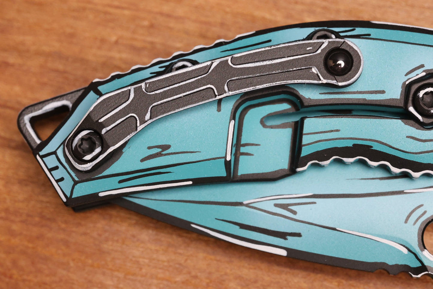 HERETIC KNIVES MEDUSA MANUAL TURQUOISE CEL SHADE W/ MAGNACUT RECURVE H010-CS-TQ