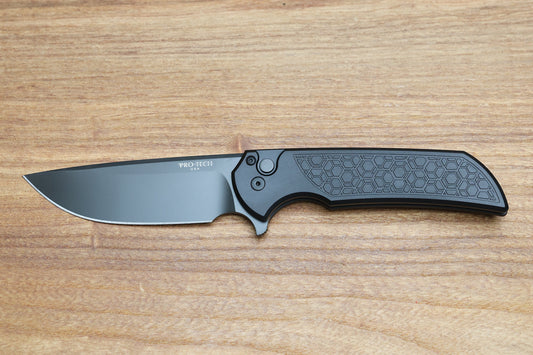 PRO-TECH MORDAX BLACK GRIDLOCK HANDLE W/ DLC MAGNACUT MX106-GRIDLOCK