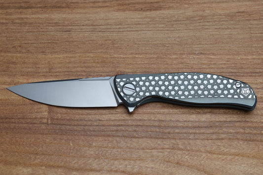 F95 BEAR PATTERN - TURQUOISE TITANIUM HANDLE - M390 BLADE - MRBS