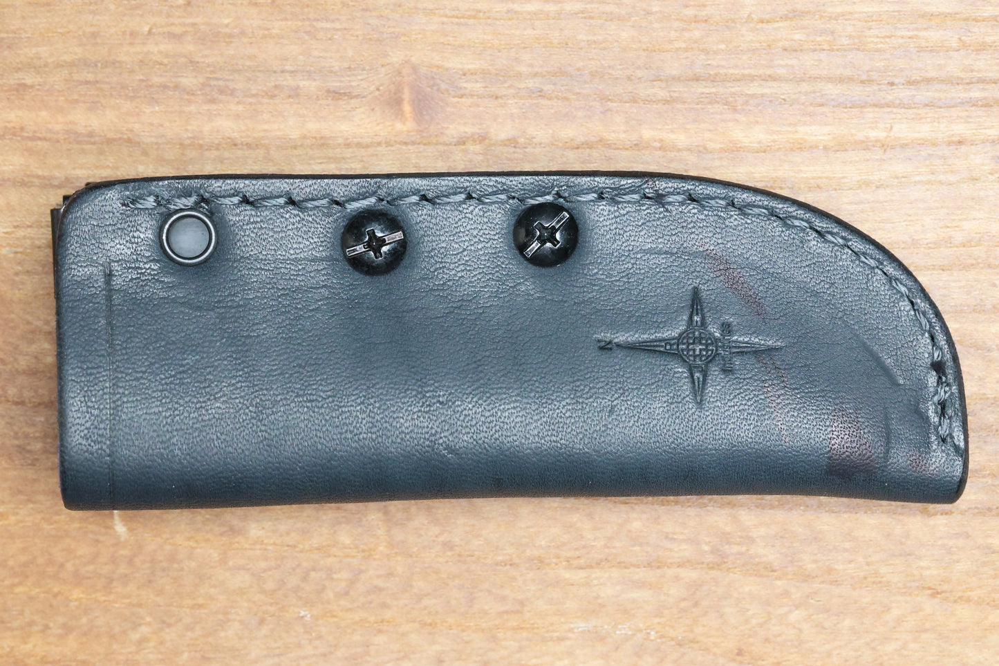 HERETIC KOBOLD TOXIC GREEN CEL SHADE BOWIE MAGNACUT FIXED BLADE H065-CS-TX