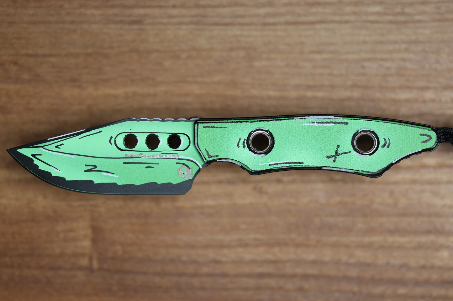 HERETIC KOBOLD TOXIC GREEN CEL SHADE BOWIE MAGNACUT FIXED BLADE H065-CS-TX