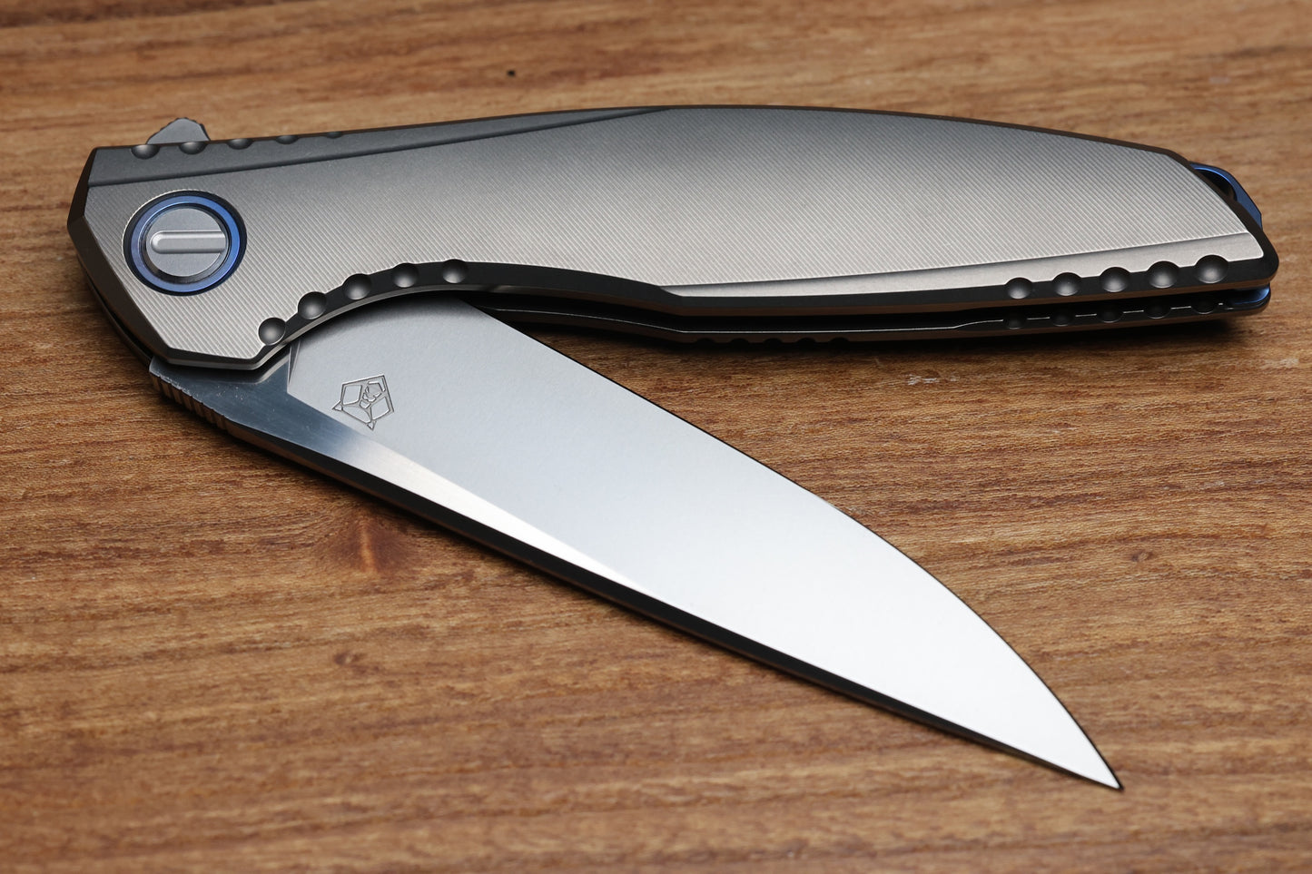 SHIROGOROV AND LEE WILLIAMS COLLABORATION 110 KS SAPPHIRE BLUE S90V BLADE SRRBS (PREOWNED)