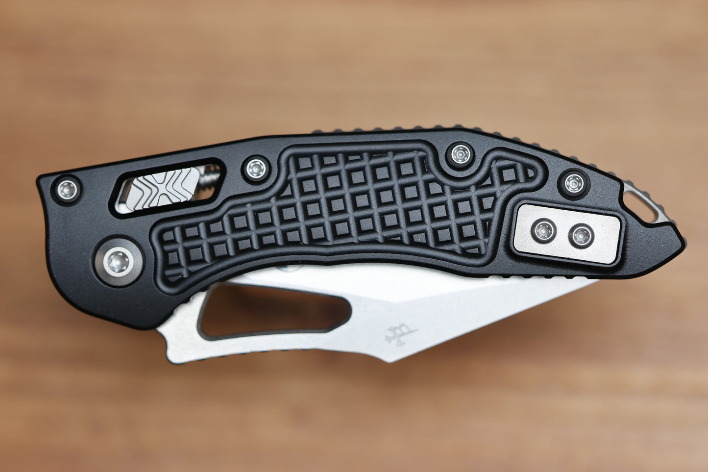 MICROTECH KNIVES MANUAL M-STITCH RAM LOK BLACK FRAG ALUMINUM HANDLES & STONEWASH M390MK 169MRL-10FR