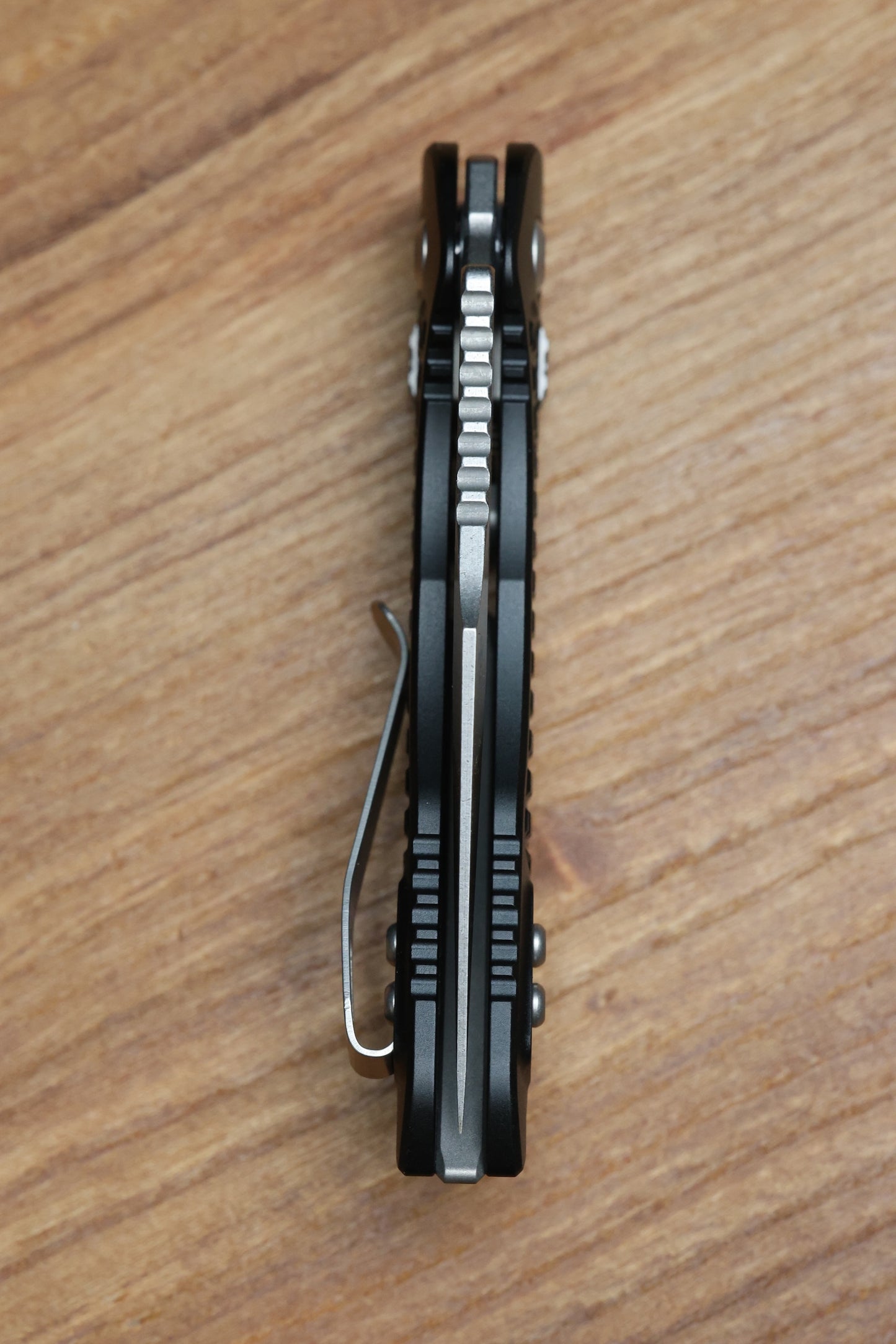 MICROTECH KNIVES MANUAL M-STITCH RAM LOK BLACK FRAG ALUMINUM HANDLES & STONEWASH M390MK 169MRL-10FR