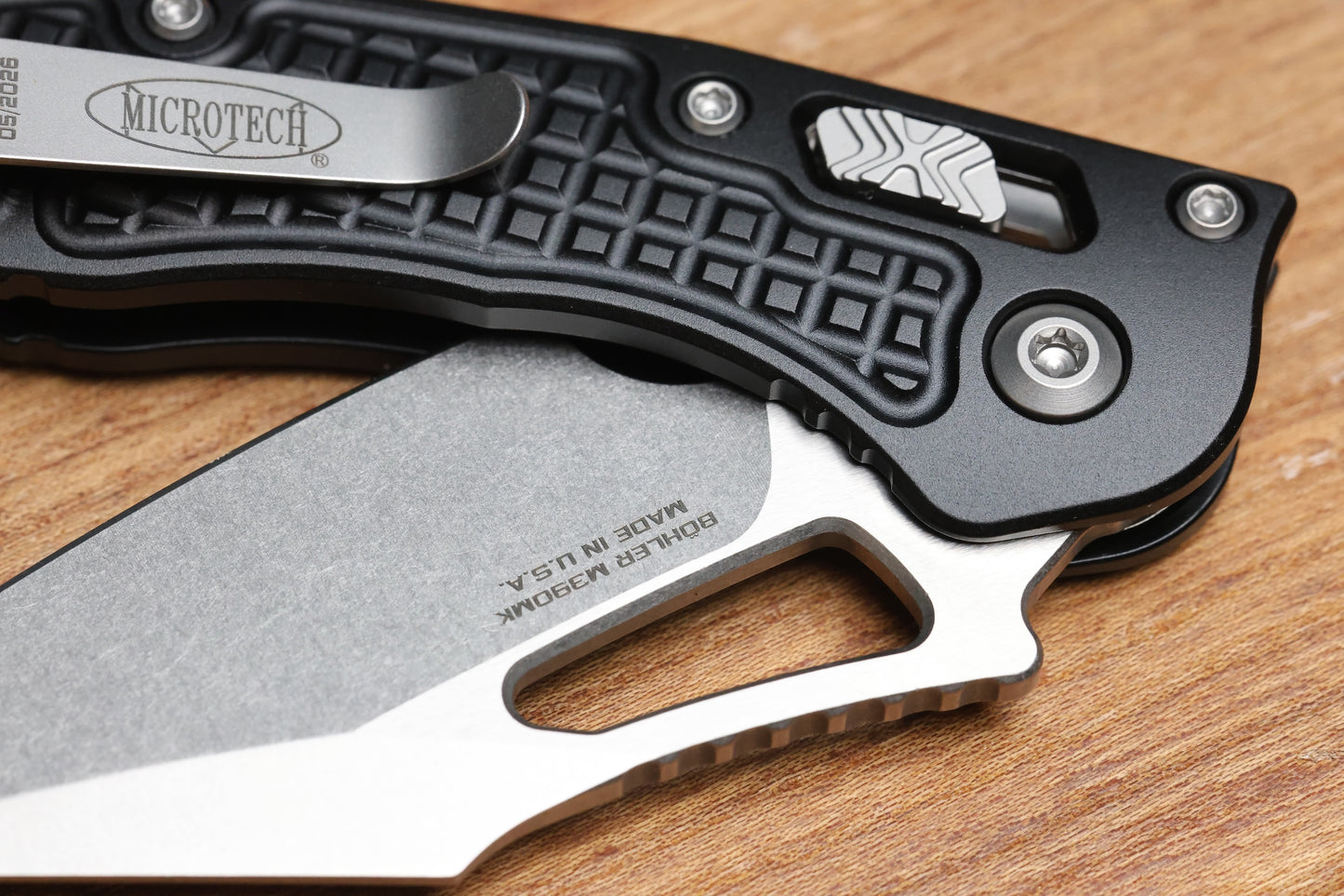 MICROTECH KNIVES MANUAL M-STITCH RAM LOK BLACK FRAG ALUMINUM HANDLES & STONEWASH M390MK 169MRL-10FR