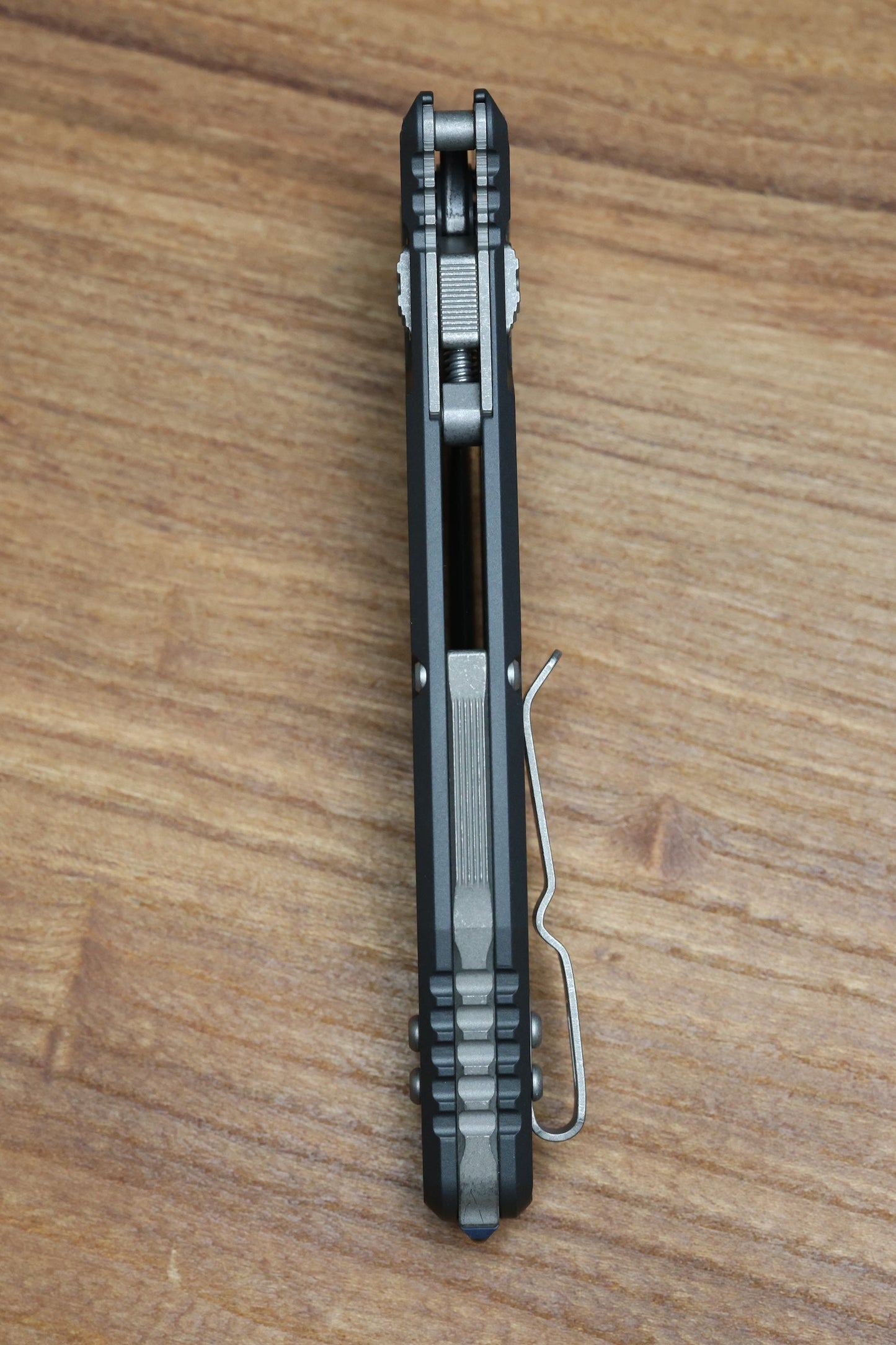 MICROTECH SOCOM RAM-LOK W/ SNIPER GRAY CERAKOTE ALUMINUM FRAG HANDLES & S/E M390MK 160RL-1FRCSG-Z13
