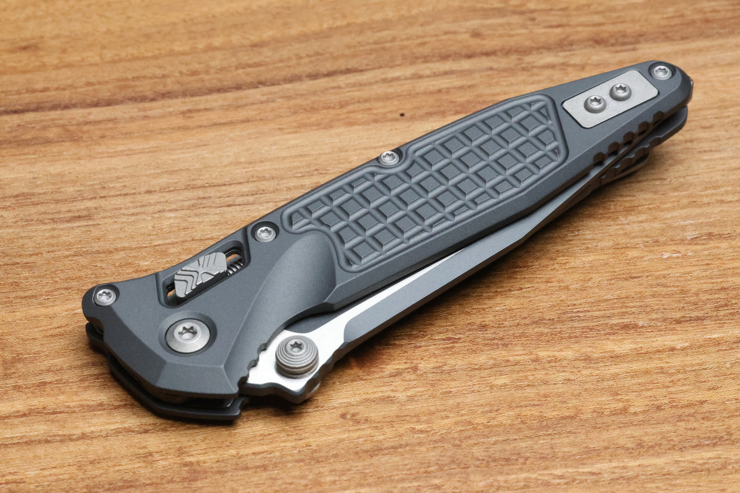 MICROTECH SOCOM RAM-LOK W/ SNIPER GRAY CERAKOTE ALUMINUM FRAG HANDLES & S/E M390MK 160RL-1FRCSG-Z13
