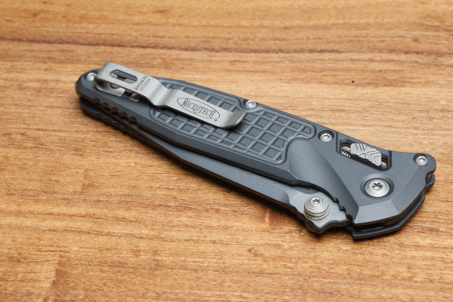 MICROTECH SOCOM RAM-LOK W/ SNIPER GRAY CERAKOTE ALUMINUM FRAG HANDLES & S/E M390MK 160RL-1FRCSG-Z13