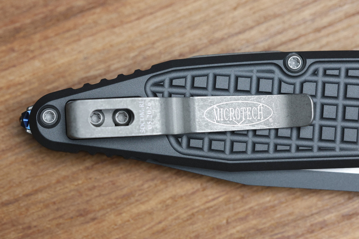 MICROTECH SOCOM RAM-LOK W/ SNIPER GRAY CERAKOTE ALUMINUM FRAG HANDLES & S/E M390MK 160RL-1FRCSG-Z13