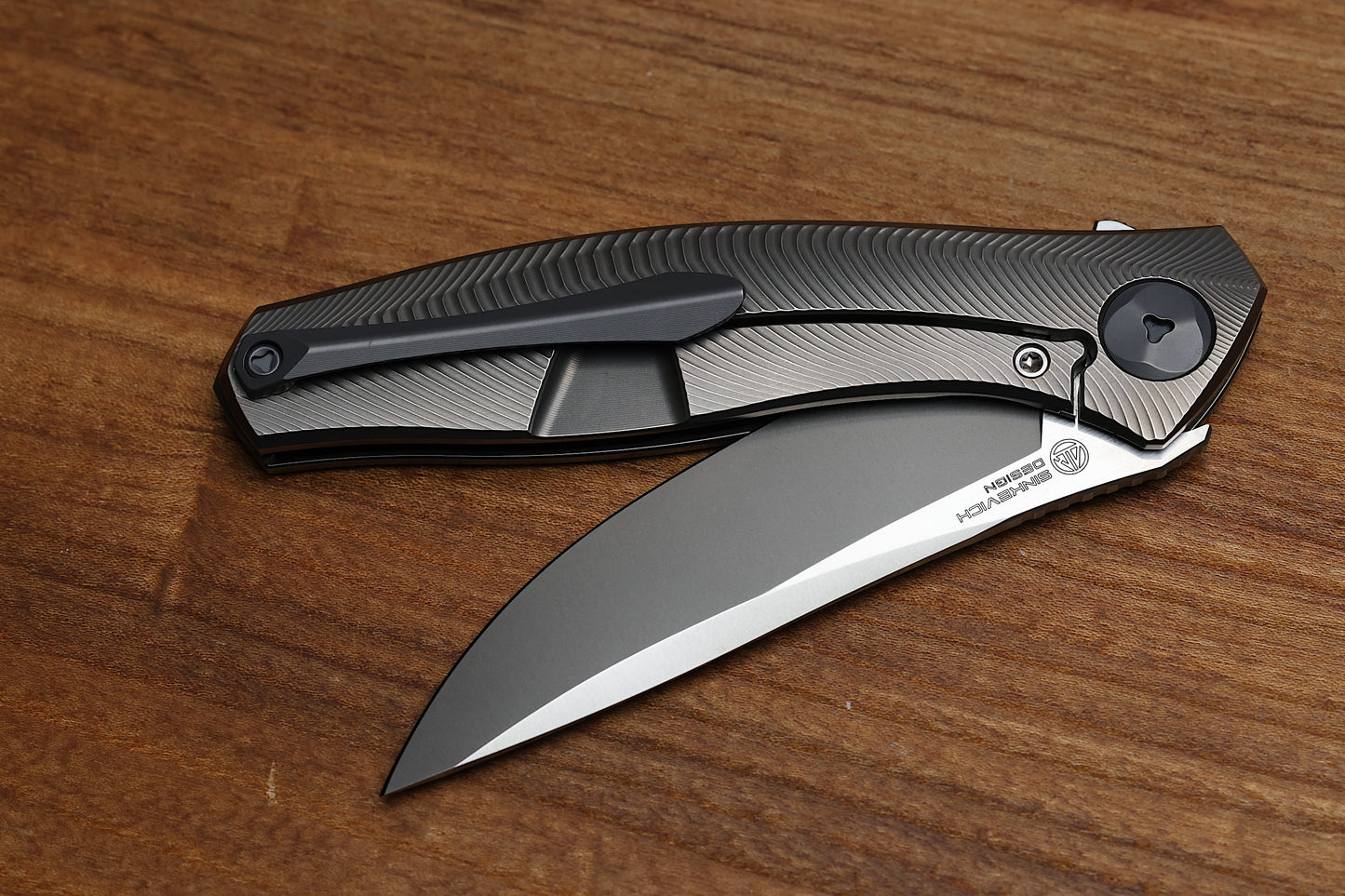 SHIROGOROV “LIMITED EDITION” SINKEVICH DESIGN BIO (LIGHT) – M398 BLADE – MRBS