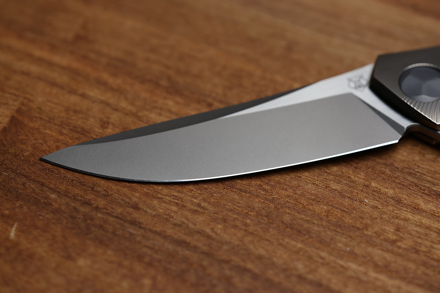 SHIROGOROV “LIMITED EDITION” SINKEVICH DESIGN BIO (LIGHT) – M398 BLADE – MRBS