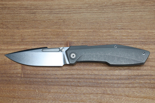 NULL KNIVES RAIDEN R2 - SMOOTH TITANIUM DARK STONEWASH HANDLE - STONEWASH MAGNACUT BLADE